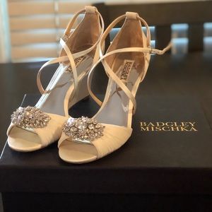Badgley Mischka Wedges